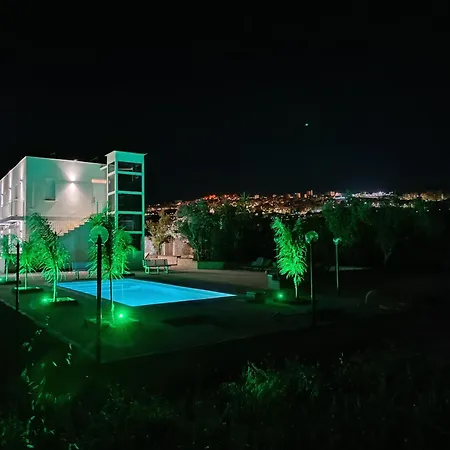 펜션 Scanio's House