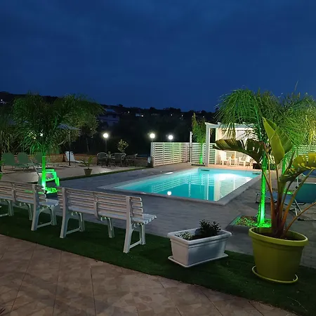 Scanio's House 펜션 Naro